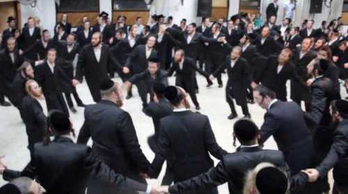 Мама с папой, бывшие пионеры лагеря