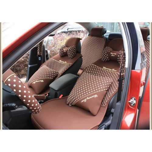 Что касается выбора конкретной модели, то здесь нет единого рецепта, и все определяет вкус покупателя ктото останавливает свой выбор на простом и функциональном наборе без излишних изысков, а комуто больше по душе яркие, привлекающие внимание чехлы