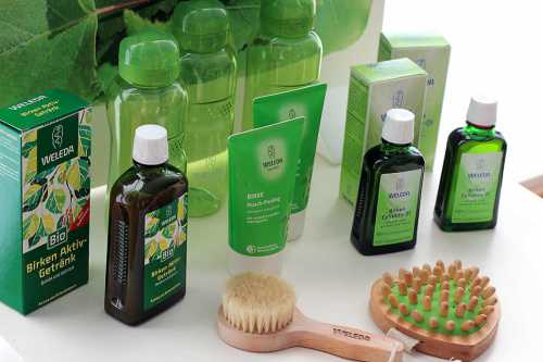 Лучше всего, если в состав крема для ухода за лицом после лет, будут входить коэнзимы, пептиды, гидрокислоты, натуральные компоненты, коллаген и витамины