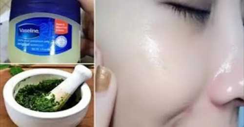 Нанесите немного вазелина на сухие кончики, чтобы они были менее заметны