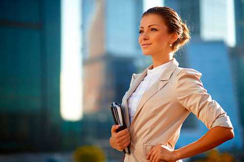 Несмотря на указанные причины, это не оправдывает женщин, которые плохо выглядят и не хотят за собой ухаживать