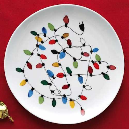 Проверить это можно следующим способом нажмите на тюбик если краска выходит легко, но лужицей, то консистенция слишком жидкая, если выдавливается трудно то слишком густая