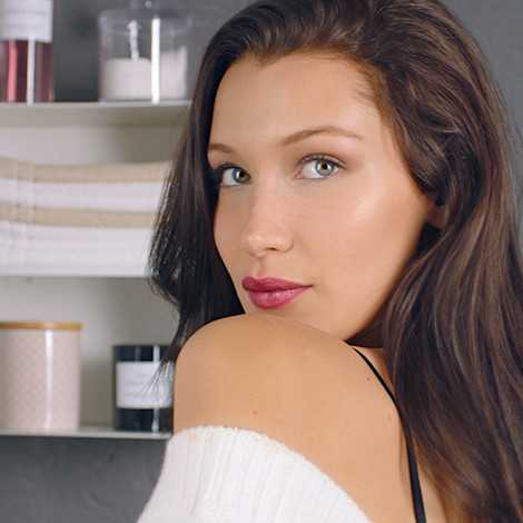 Быстро и просто: утренний макияж за 5 минут от модели Беллы Хадид видео