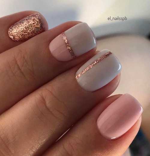 Светлый маникюр идеальный вариант под любой образ