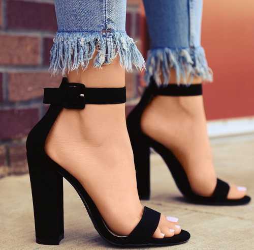 Модные босоножки на лето 2018: ТОП