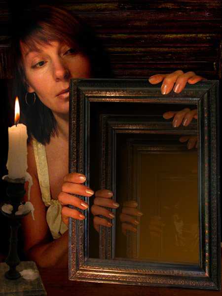 В случае, если вам с подругами не терпится узнать, кому первой идти под венец, можно погадать на том же луке