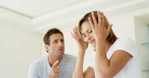 Женщины, как показывает практика, чаще делают шаг к примирению первыми