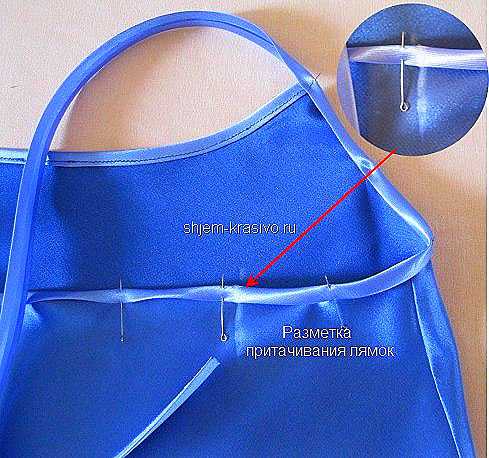 Украшала очень долго, но процесс мне понравился, полностью обшилапайетками, с завитушками, сделала висюльки из бисера, также вышила сам пояс бисером, получилось красиво