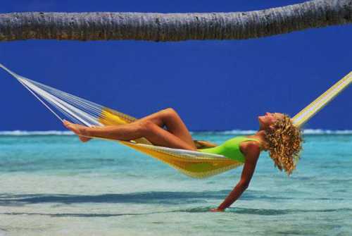 Маску необходимо выдержать полчаса, после чего смыть прохладной водой