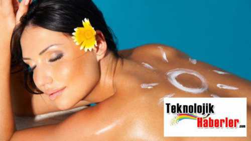 Особое внимание следует уделить ногтям, сгибам и пространству между пальцами