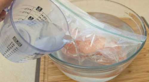 Размораживаем продукты правильно